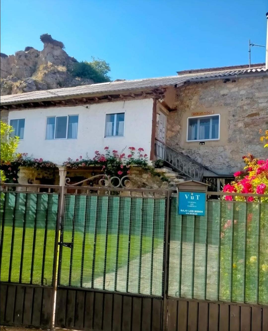 Turismo en Babia Bajo los nidos San Emiliano Exterior foto